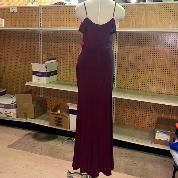 Off the Shoulder Wine Purple Dress - Picture 2 of 4